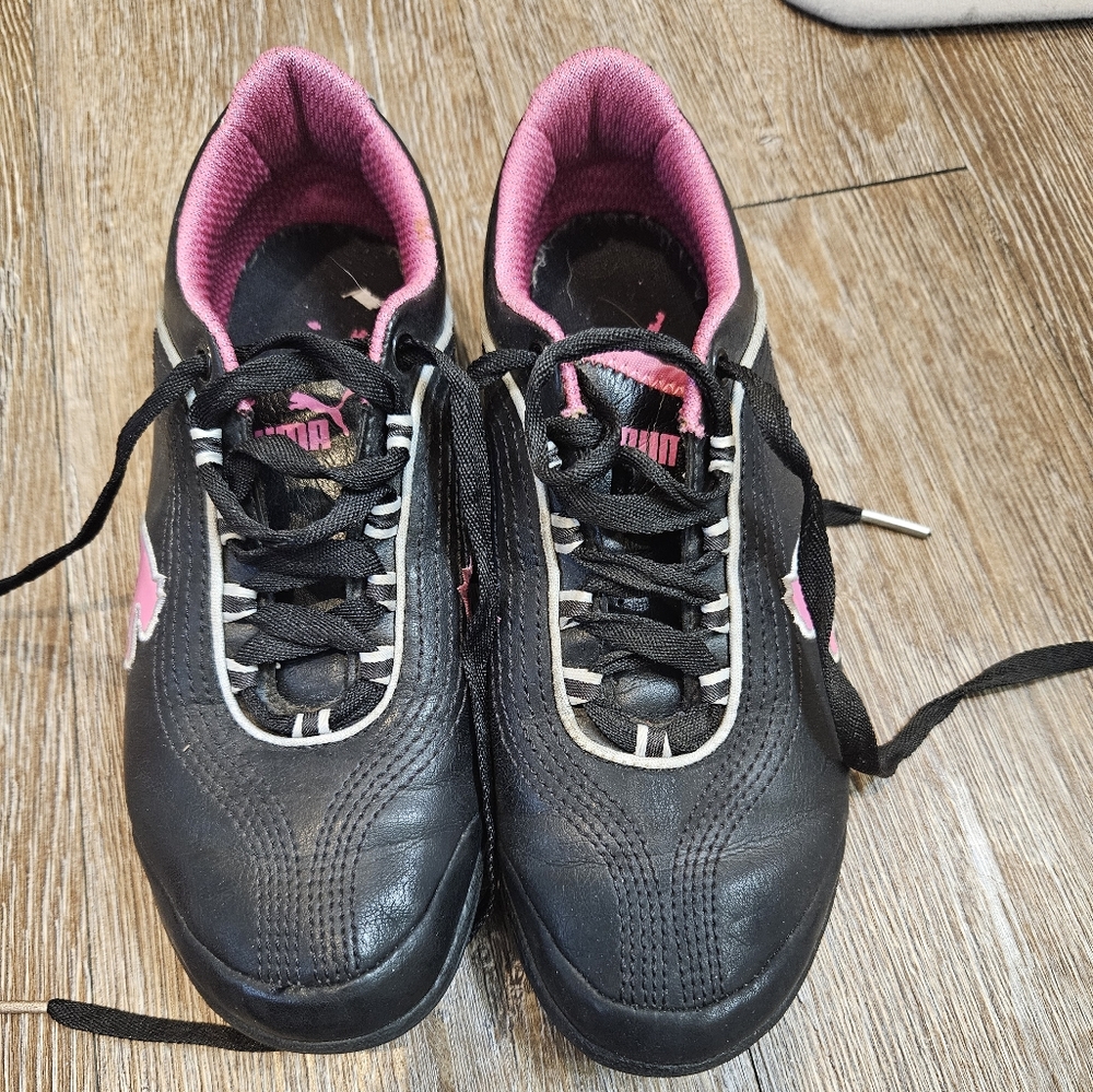 Puma Sneakers